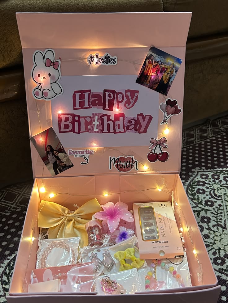 Beautiful birthday hamper.